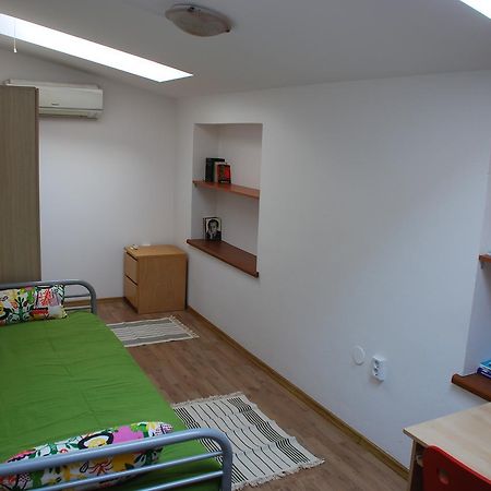 Vatra Accommodation Bucarest Esterno foto