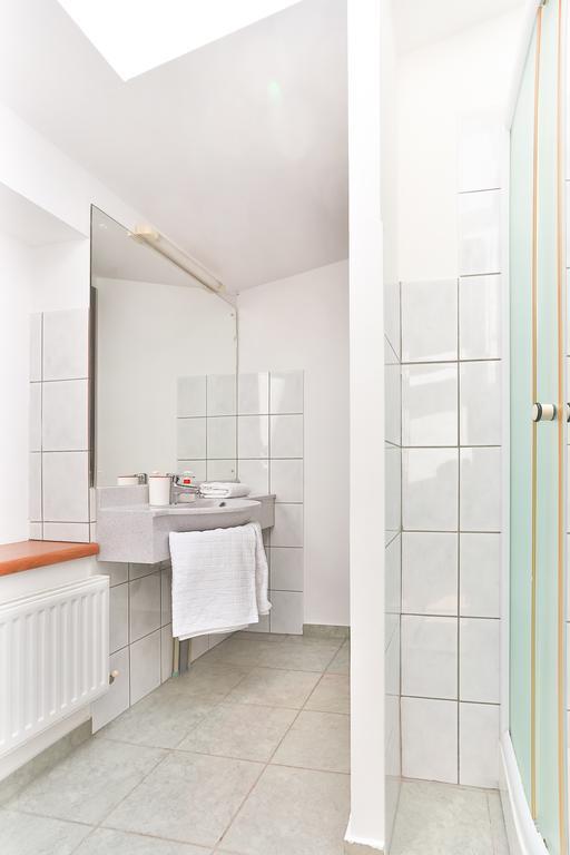 Vatra Accommodation Bucarest Esterno foto