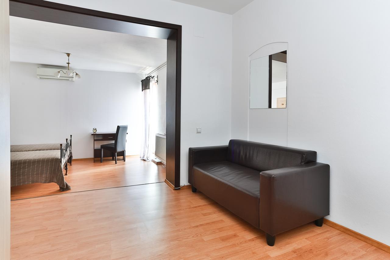 Vatra Accommodation Bucarest Esterno foto