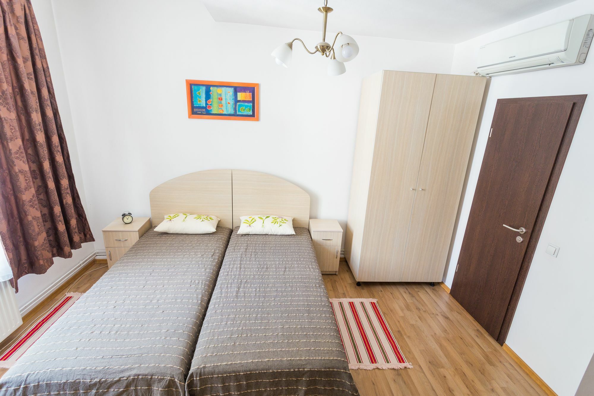 Vatra Accommodation Bucarest Esterno foto